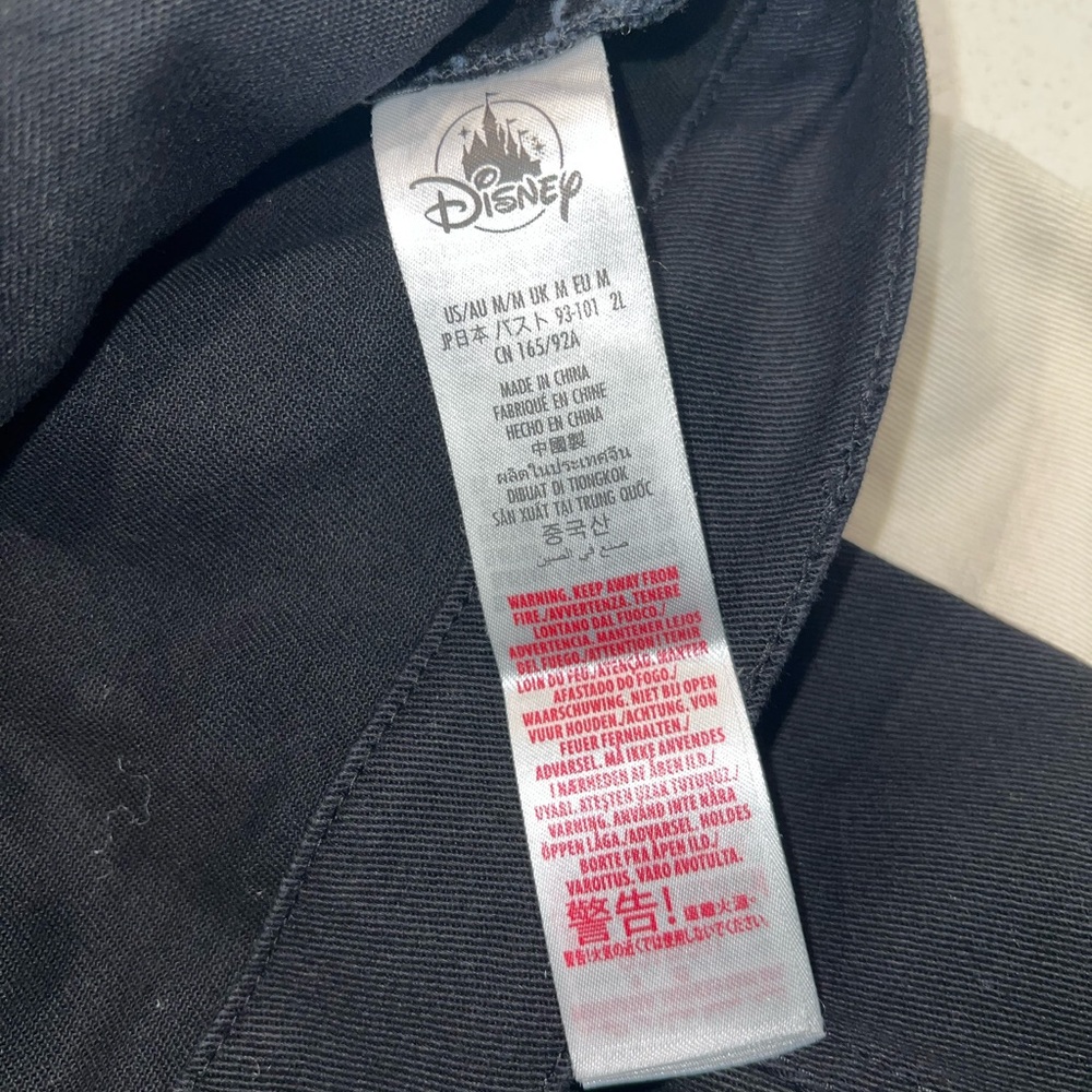 Women’s Disney jacket - Picture 7 of 9